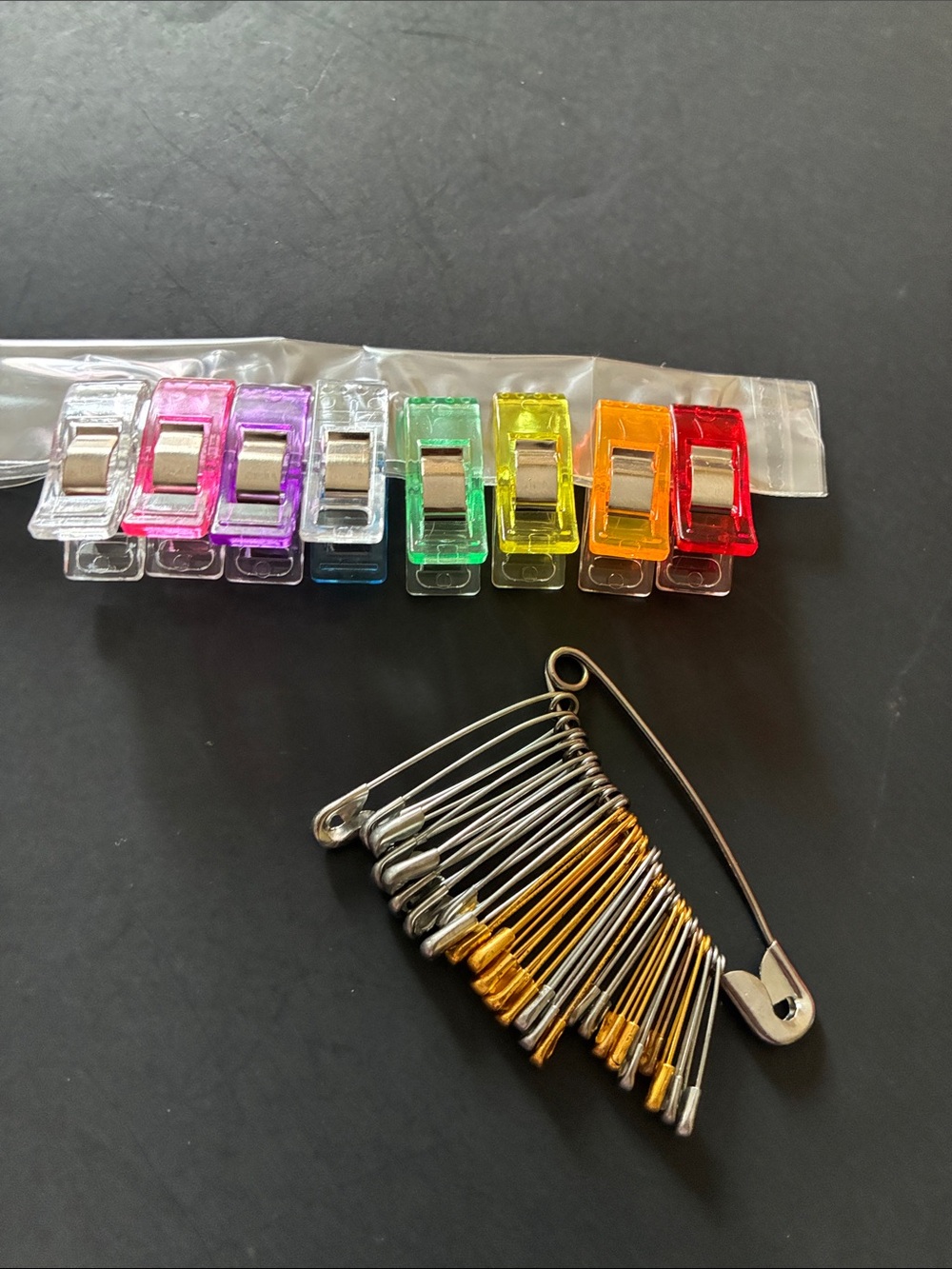 Mini Sewing Box & Tools/Notions - Picture 9 of 16